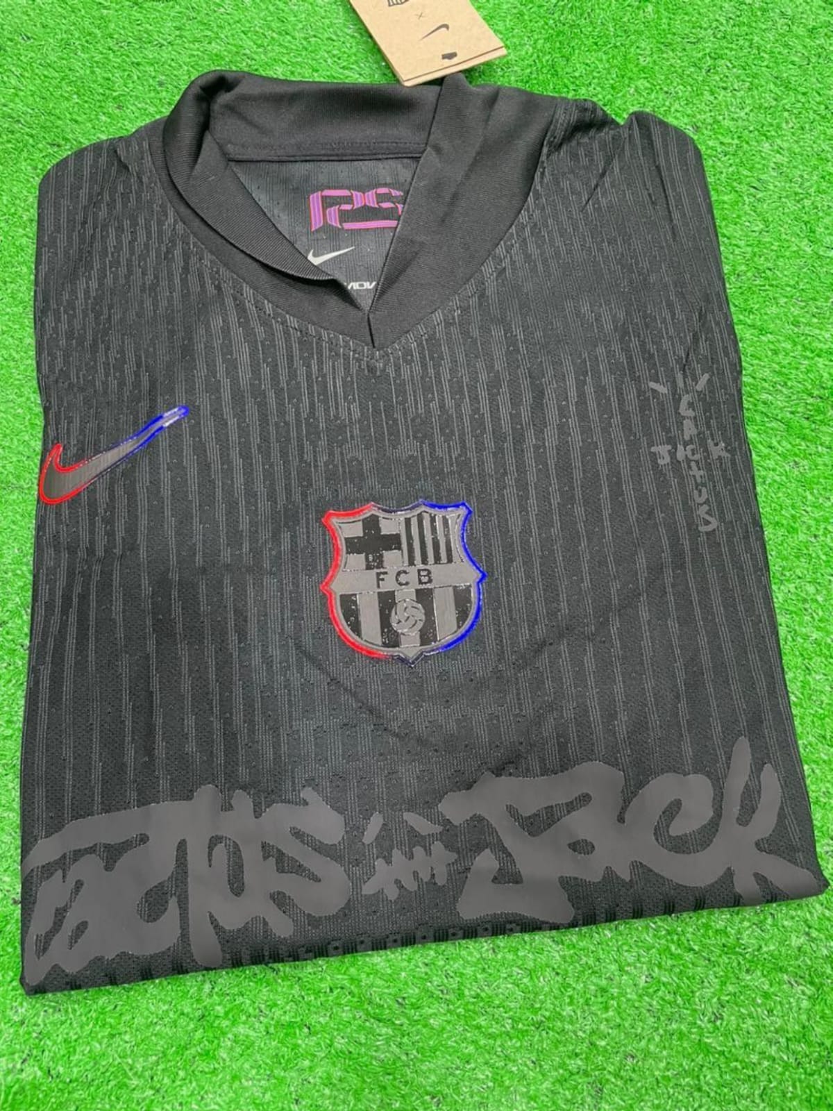 Barcelona Travis Scott Edition