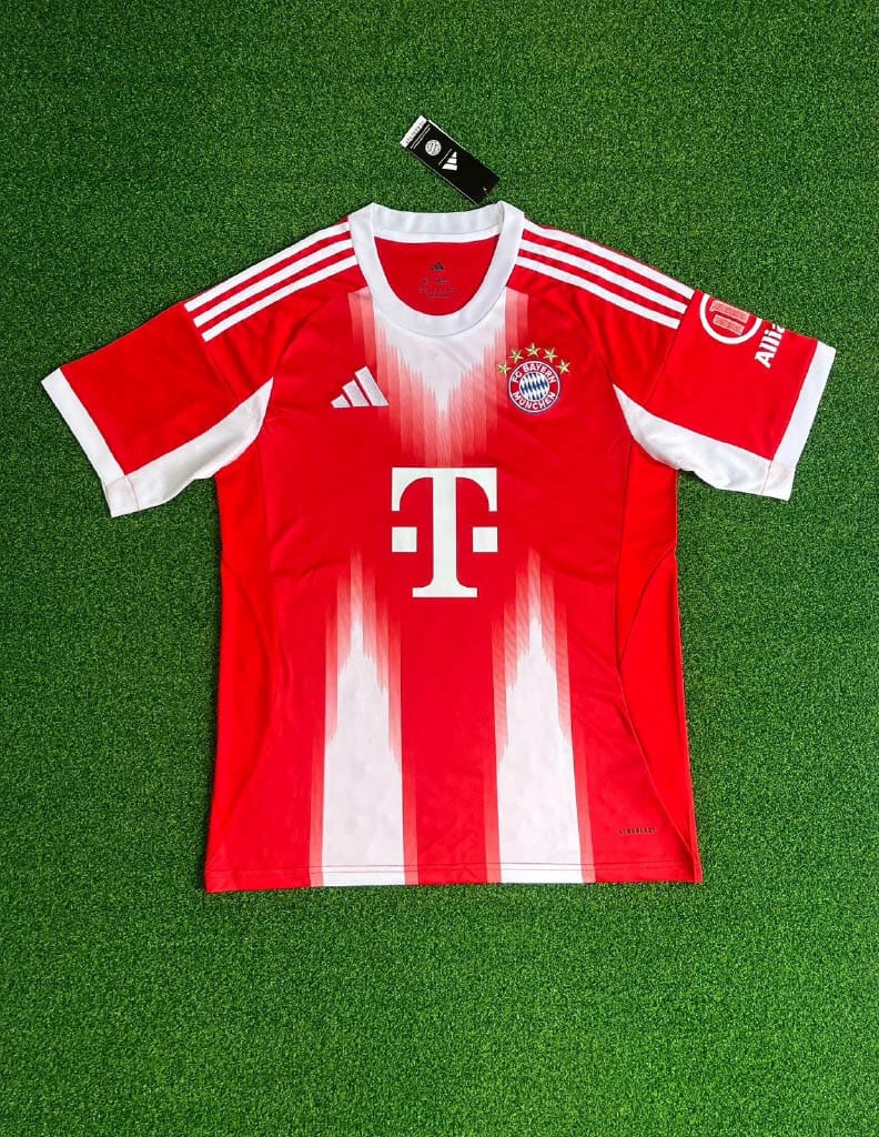 Bayern Munich 2025/26 Home Jersey – Fan Version