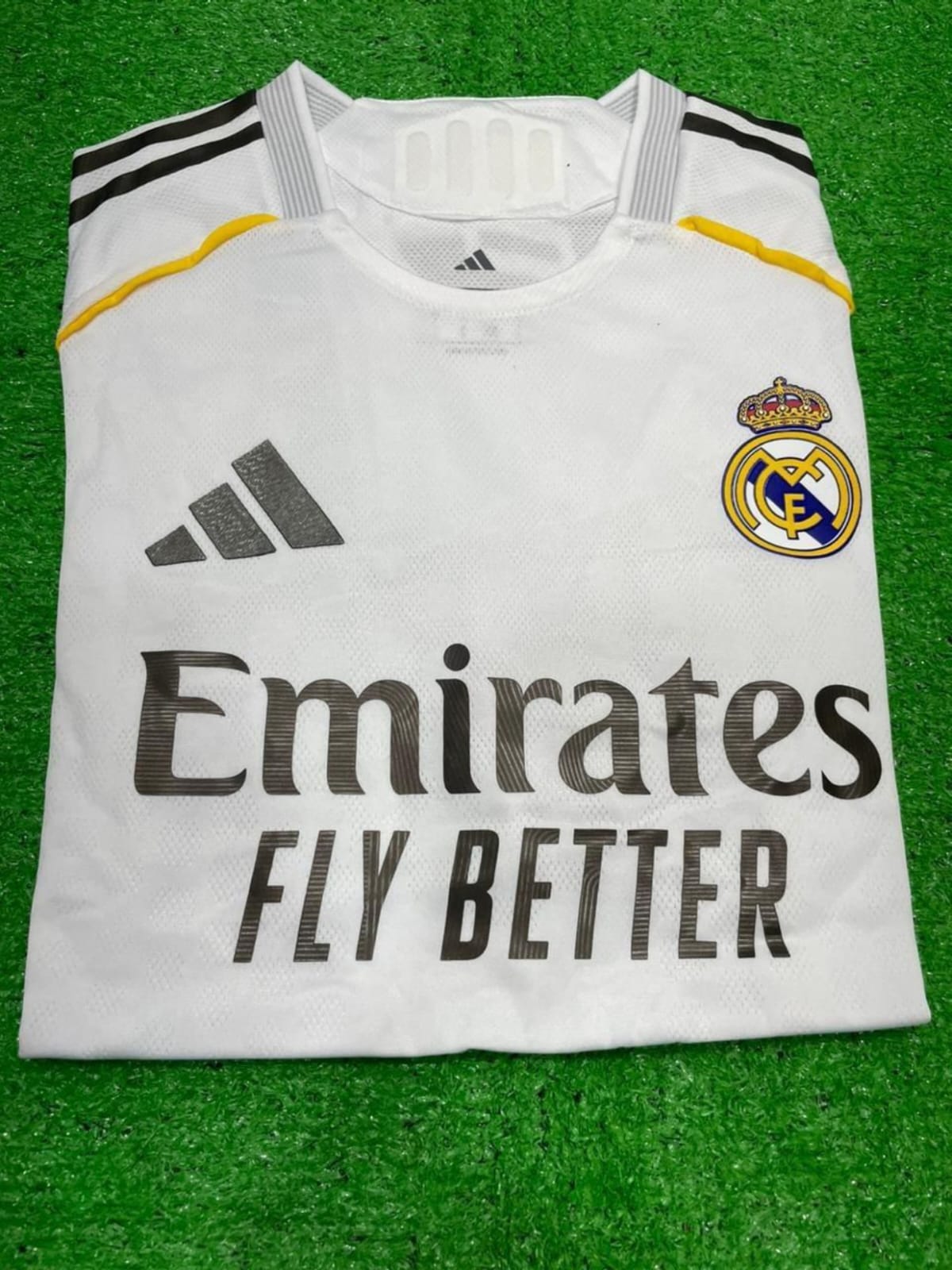 Real Madrid 25/26 Home Jersey – Player Version